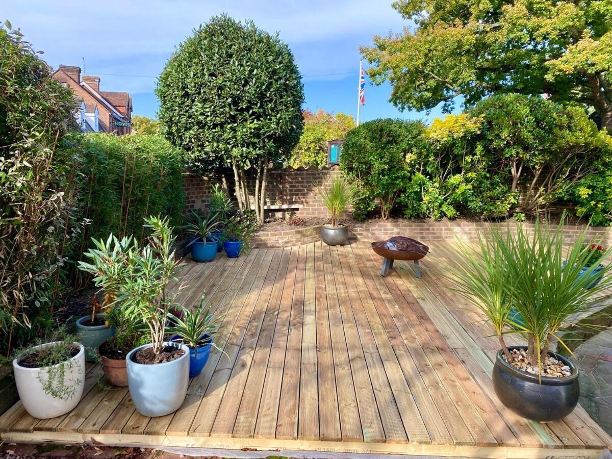 Chestnut Tree Cottage, 7 High Street Ardingly Exterior photo